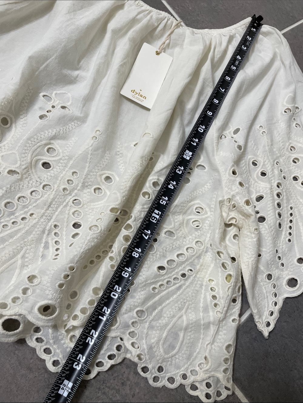 Dylan cut-out embroidery peasant top size XXL - Picture 5 of 9